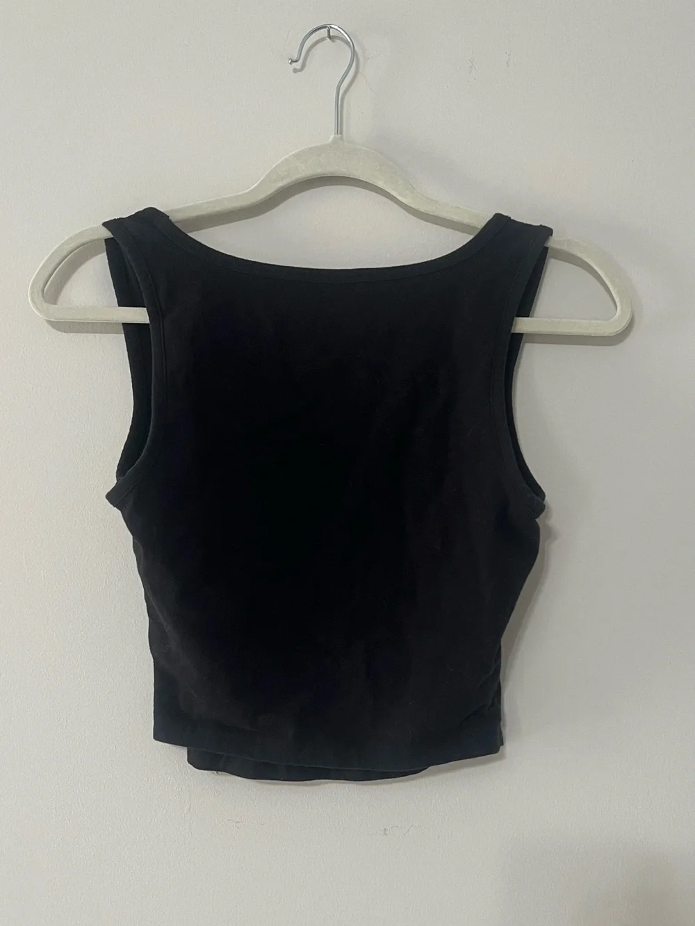 Zenana Outfitters Black Square Neck Crop Tank